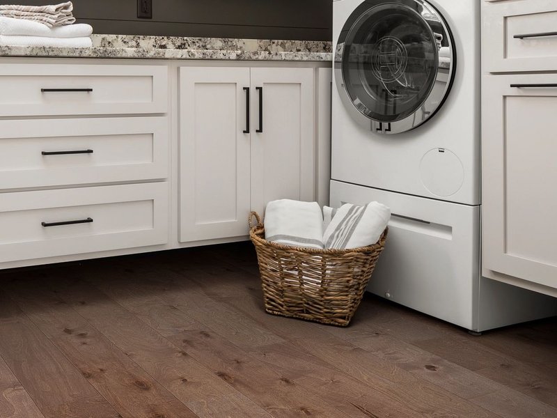 Laundry room - Casual Carpets in Springfield, MO